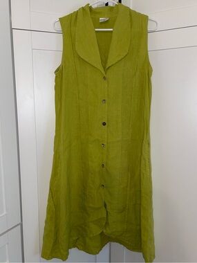 Click Vintage chartreuse Button-Front Linen summer dress.